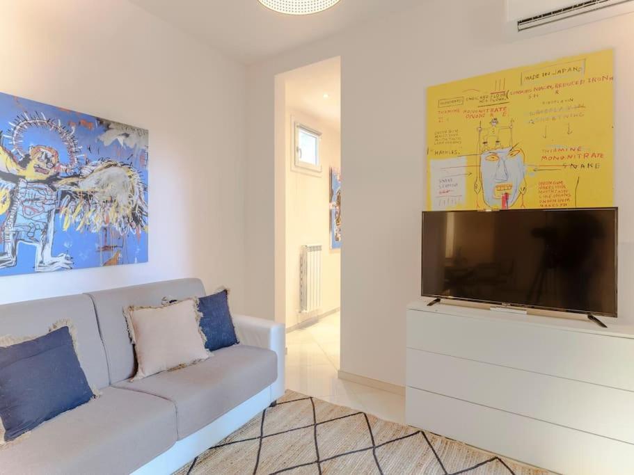 Indipendenza Cozy With Private Garden Appartamento *